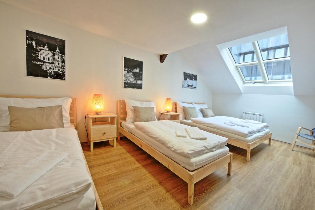 Nabo Apartments Prag Oda fotoğraf